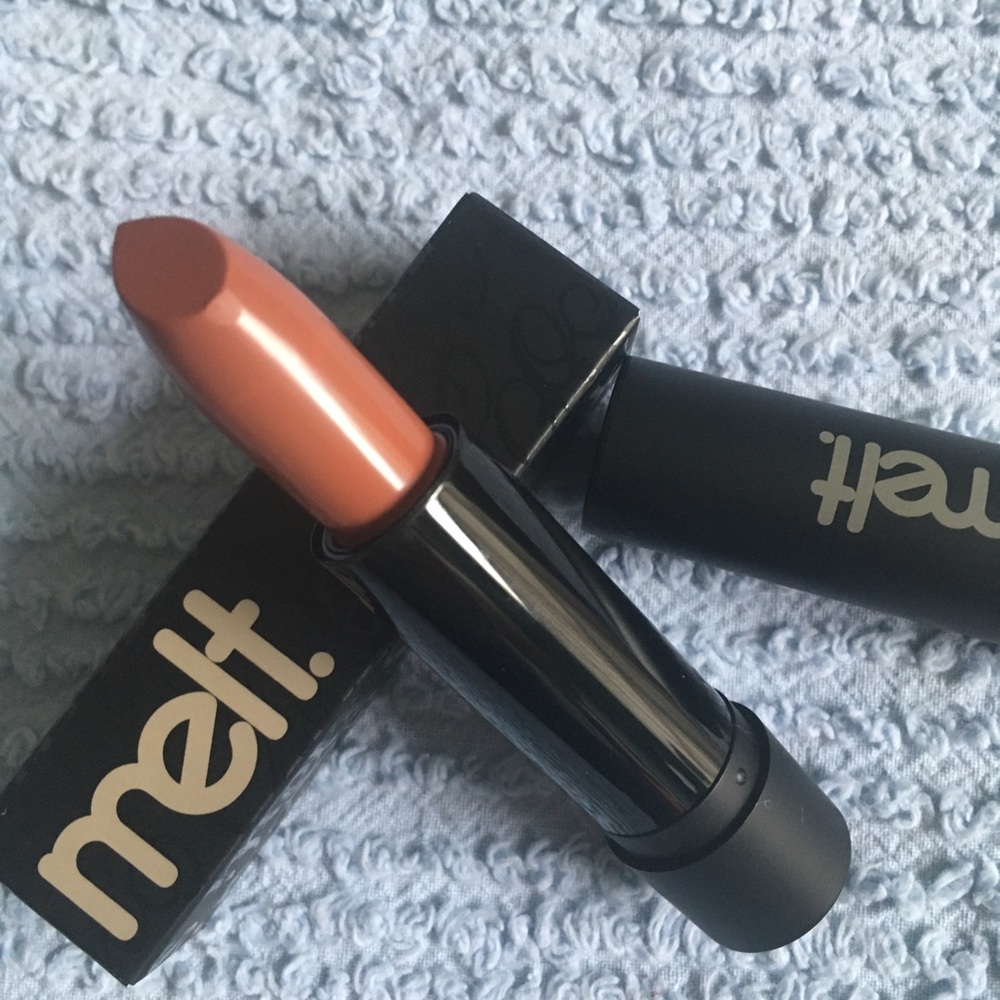 Melt Cosmetics Ultra Matte Lipstick in Frisky BNIB - Picture 2 of 8